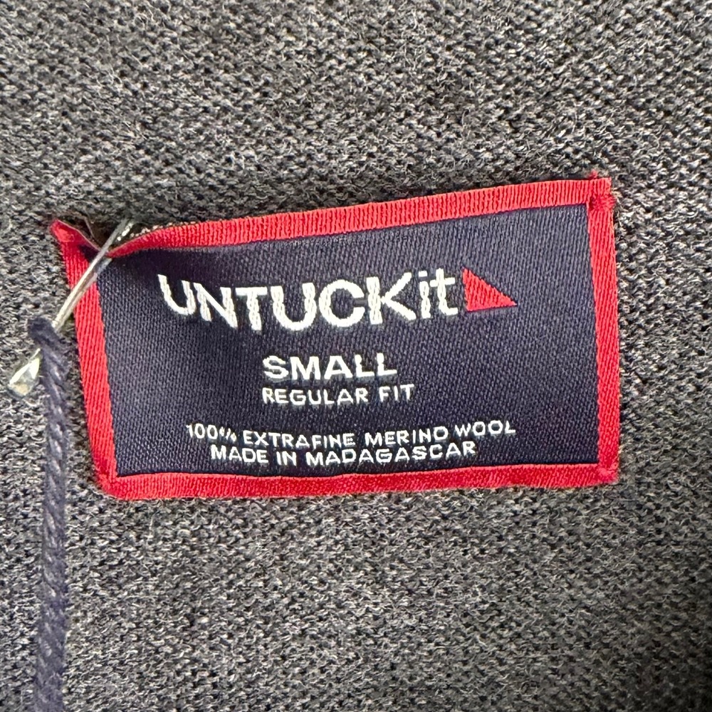 UNTUCKit Spitler V-Neck Sweater Men Small Gray NEW Merino Wool Pullover - Picture 4 of 9